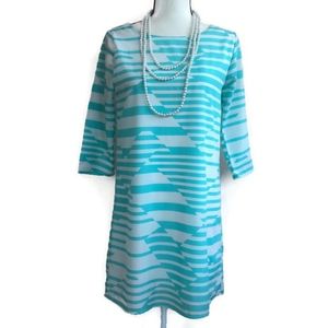 Everly Size S  3/4 Sleeve Fully Lined Shift Dress